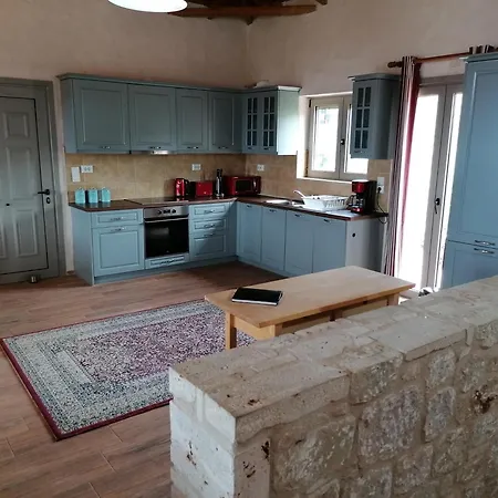 Villa Antares