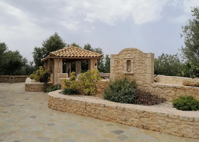 Antares Villa Riglia