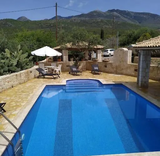 Antares Villa Riglia